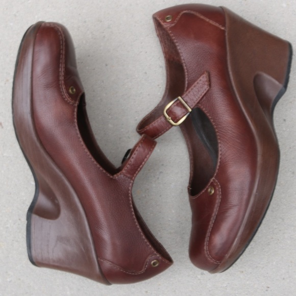 Dansko Nelly Wedge Pumps size 8 - Picture 2 of 5